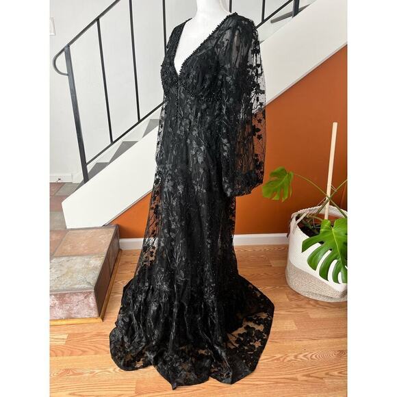 Mac Duggal Puff Sleeve A Line Embroidered Gown Size 14 Black Formal 20430 NEW - Picture 3 of 16